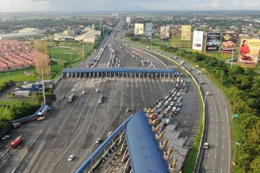 NLEX toll gate