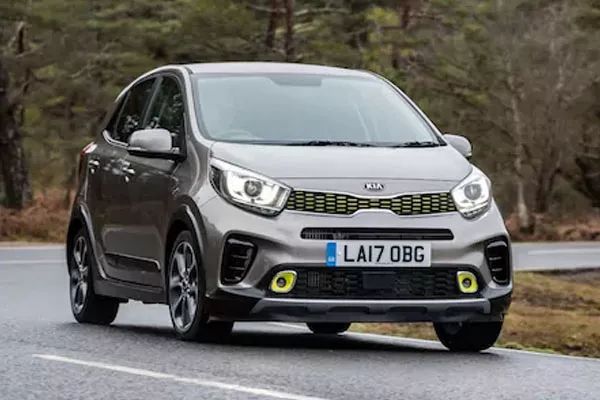 Kia Picanto X-Line 2018 on the road