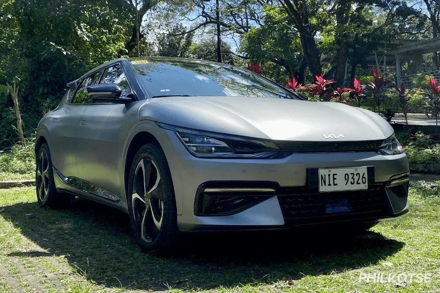 Kia EV6 front quater shot