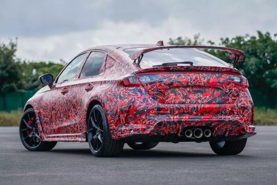 Next-gen Honda Civic Type R rear shot