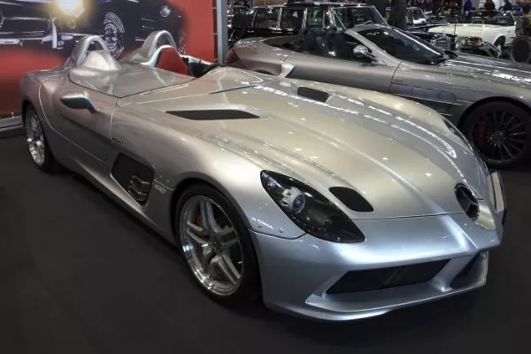 2009 MB SLR Stirling Moss