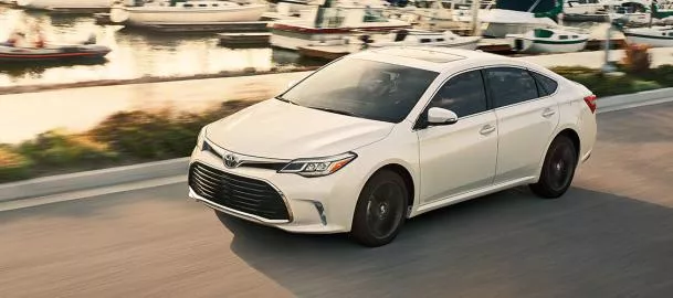 fourth-gen Toyota Avalon on the road