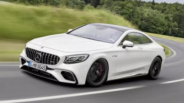 the 2018 Mercedes-AMG S63 Coupe on the road