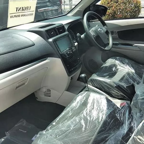 Photos of the updated Indonesian-market Avanza leaked online ahead of its local debut Spy shots of Toyota Avanza 2019 facelift interior leaked ahead of its official launch in Indonesia