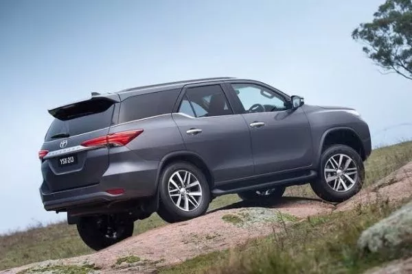 A picture of the current Toyota Fortuner