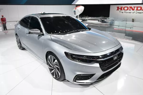 Honda Insight 2019 angular front