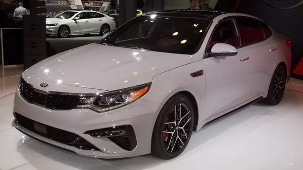 Kia Optima 2019 angular front