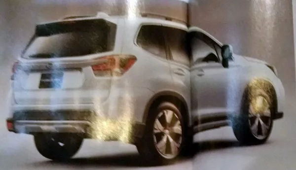 Subaru Forester 2019 teaser angular rear