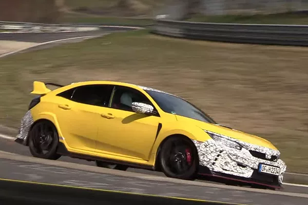 A picture of the 2020 Honda Civic Type R Prototype 