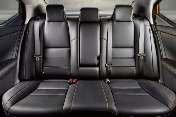 2020 nissan sentra rear passenger seats