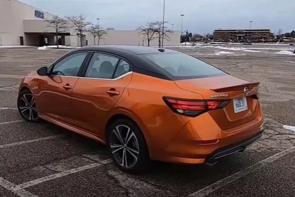 Nissan Sentra 2020