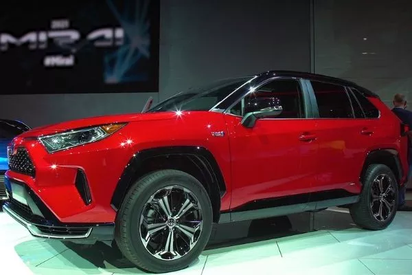 A picture of the Toyota Rav4 Prime.