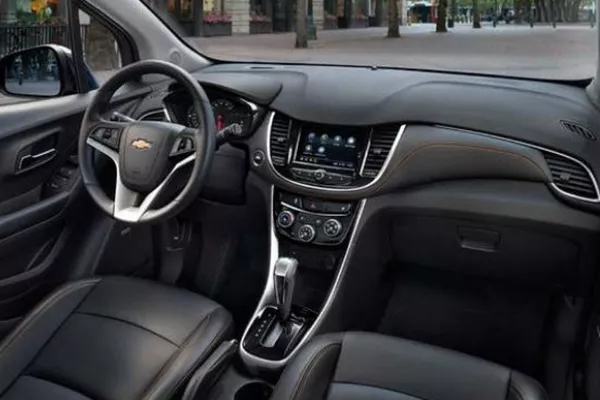A picture of the interior of the Chevy Trax Premier.