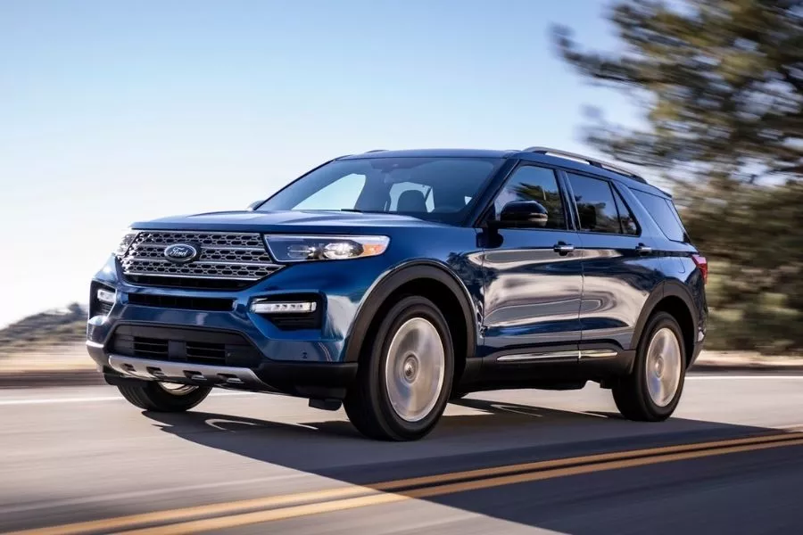 A picture of the 2021 Ford Explorer on the highway