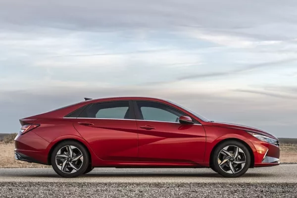 Side view of the Elantra