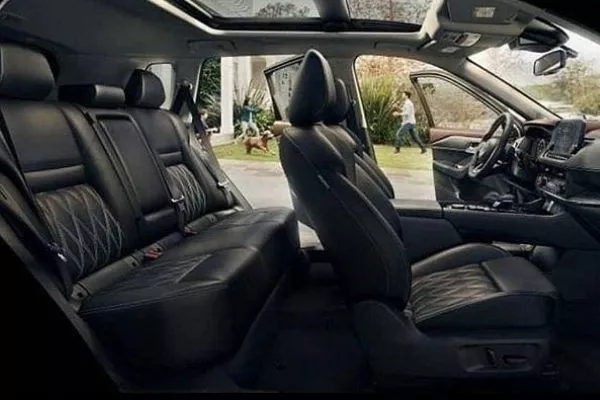 A picture of the Nissan X-Trail's new interior