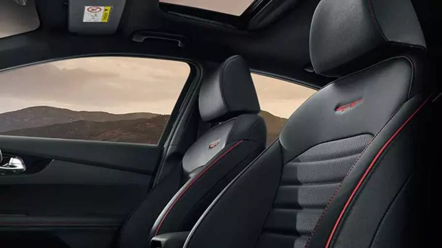 Forte GT hatchback seats