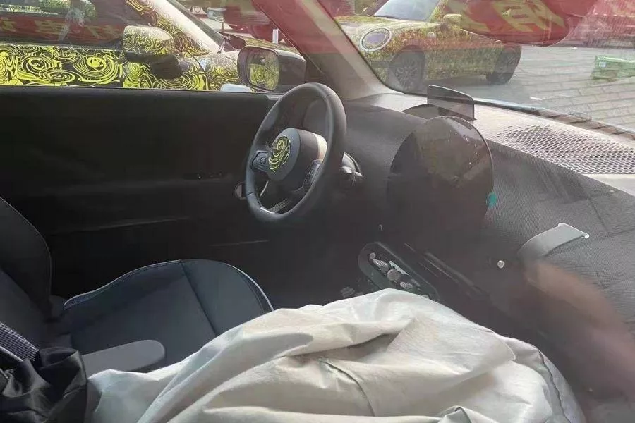 A picture of the interior of the 2023 Mini Cooper