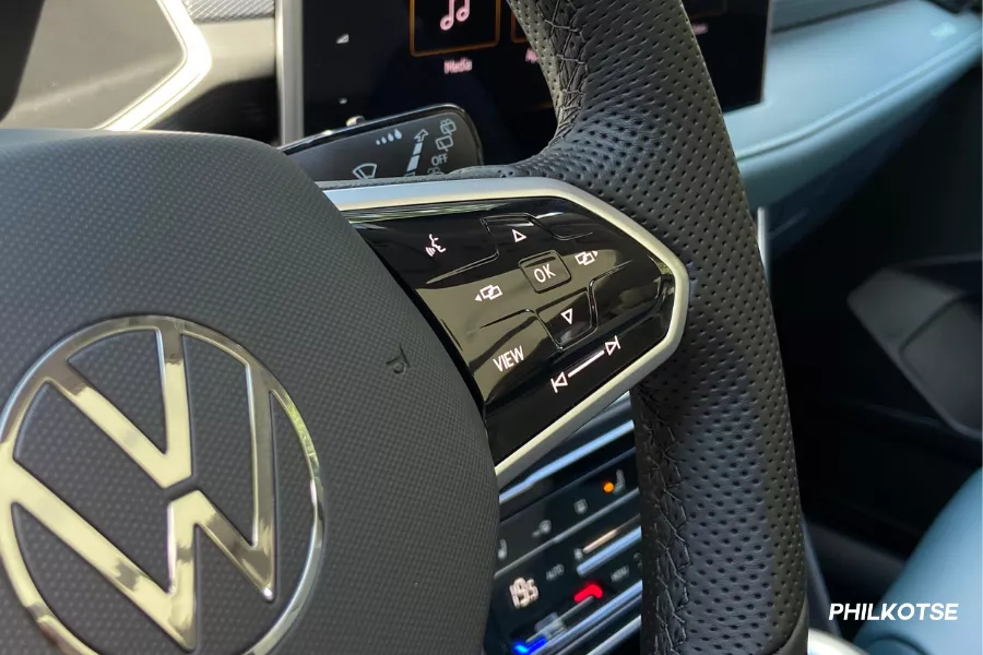 The VW crossover's multi-function steering wheel The VW crossover's multi-function steering wheel