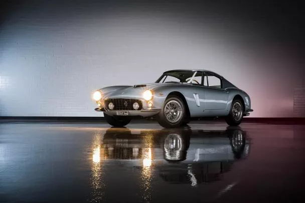 angular front of the 250 GT SWB Berlinetta 