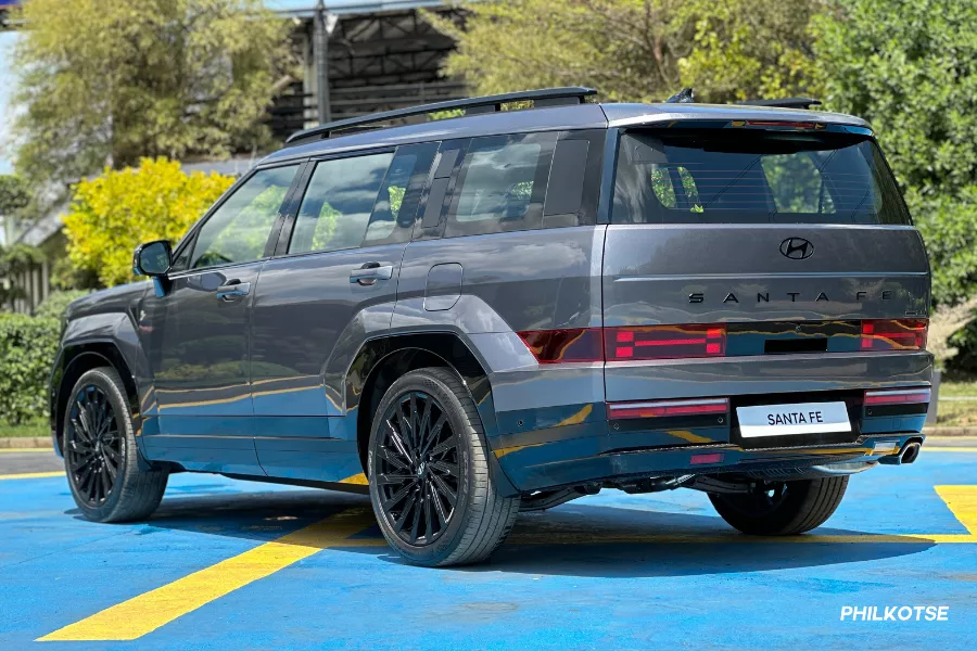 2024 Santa Fe from the rear
