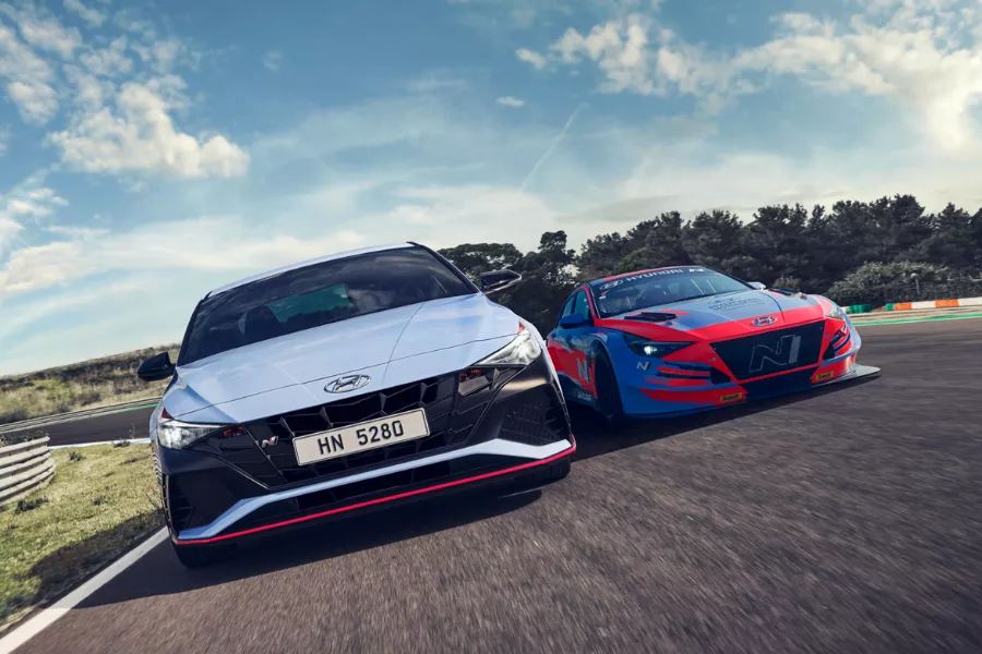 Hyundai Elantra N rear Hyundai Elantra N rear