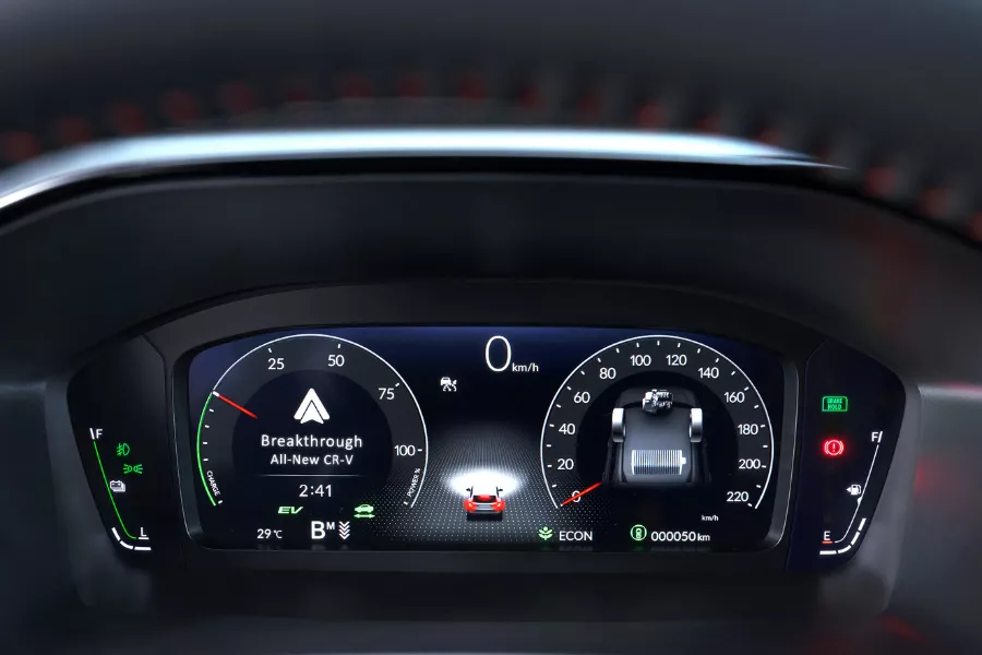2024 CR-V's digital gauge cluster
