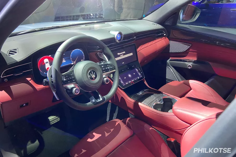 2024 Maserati Grecale interior