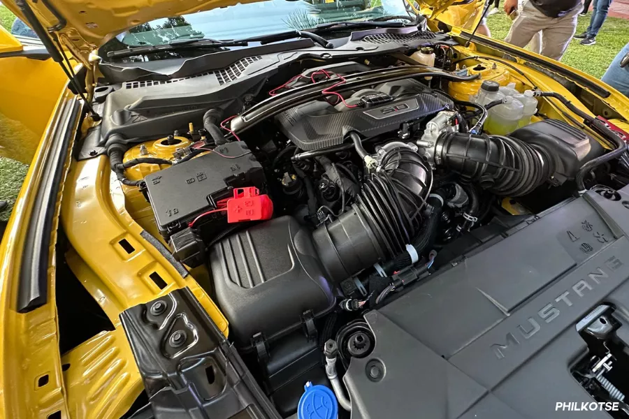 The Mustang GT Premium's 5.0-liter V8 engine