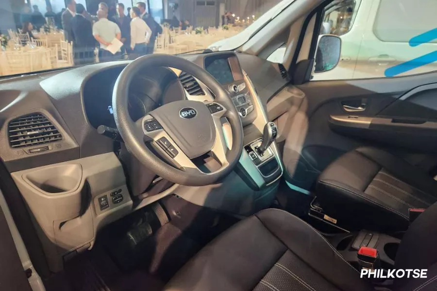 BYD T3 E-Van interior