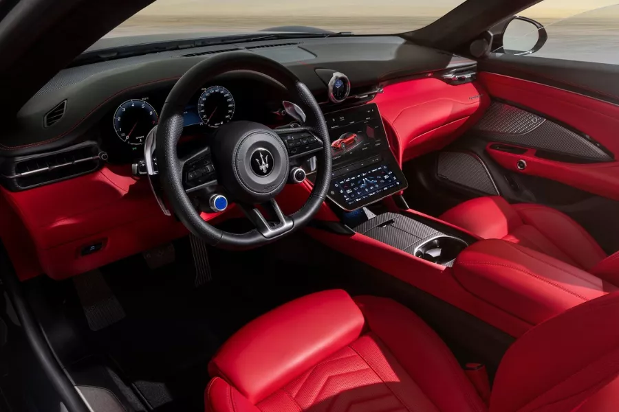 GranCabrio cockpit