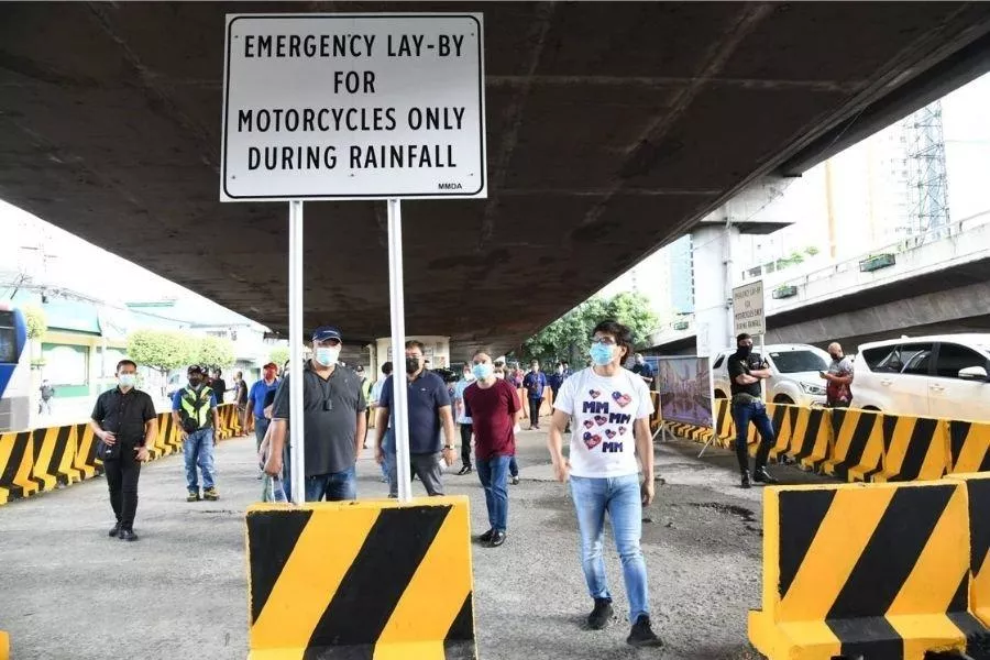Motorcycle emergency lay-by in EDSA