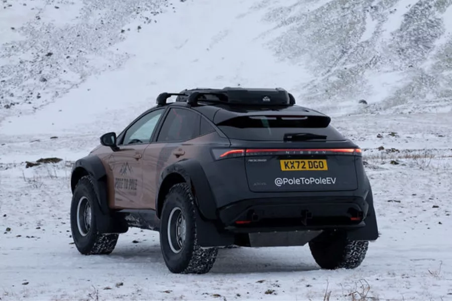 A picture of the rear of the Nissan Ariya