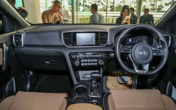 Kia Sportage 2018 facelift dashboard area