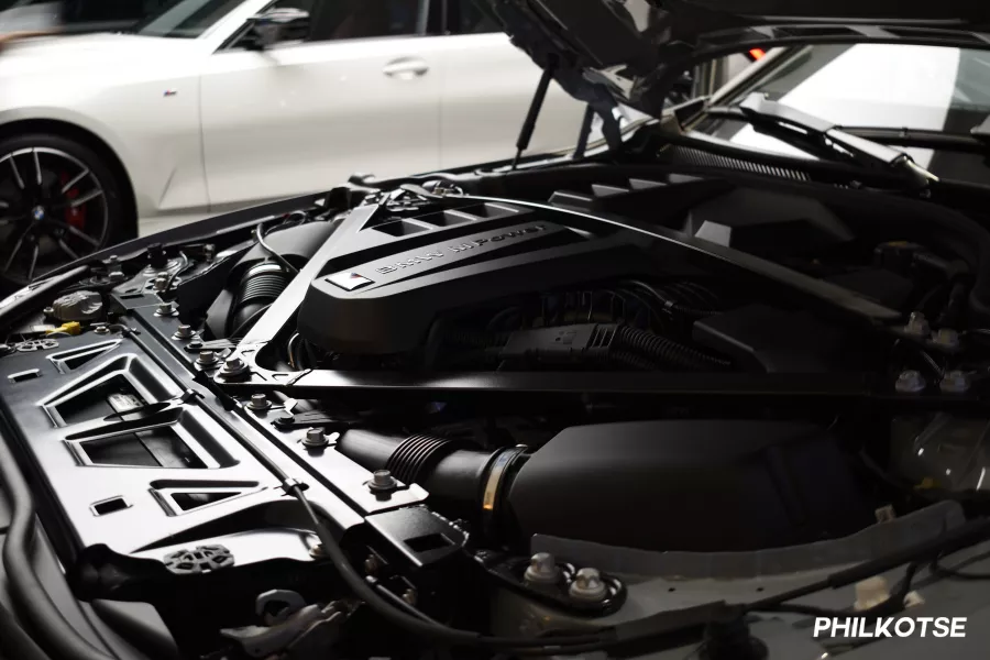M3 Competition Touring's 3.0-liter BMW TwinPower Inline-6 engine