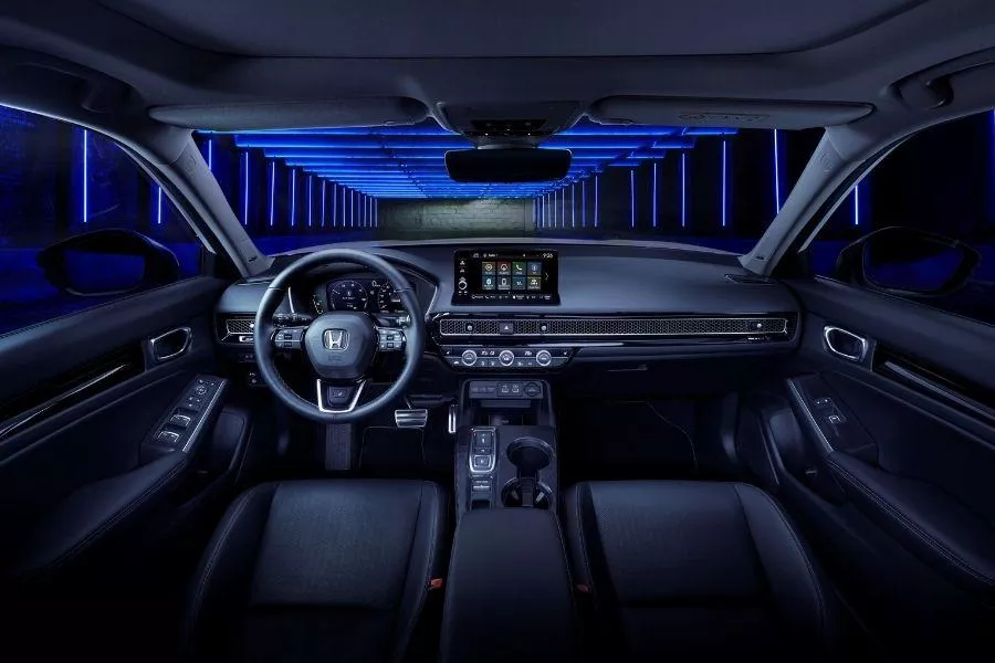 A picture of the 2022 Honda Civic Hybrid's interior