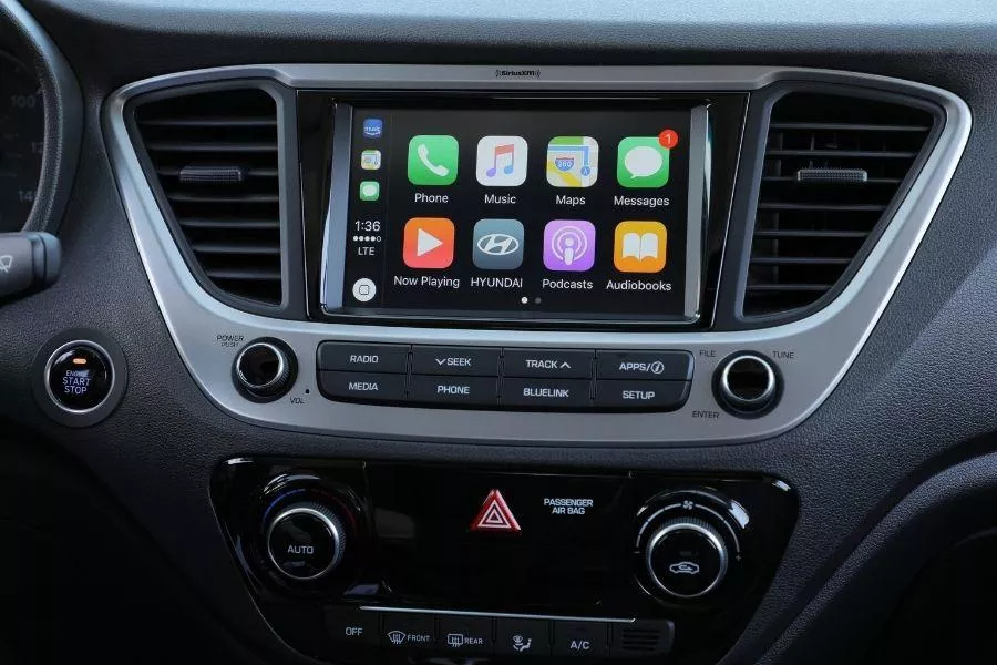 Hyundai Accent Apple CarPlay