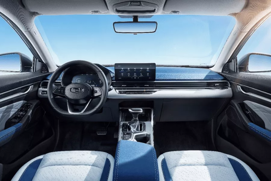 2022 Geely Emgrand sedan interior