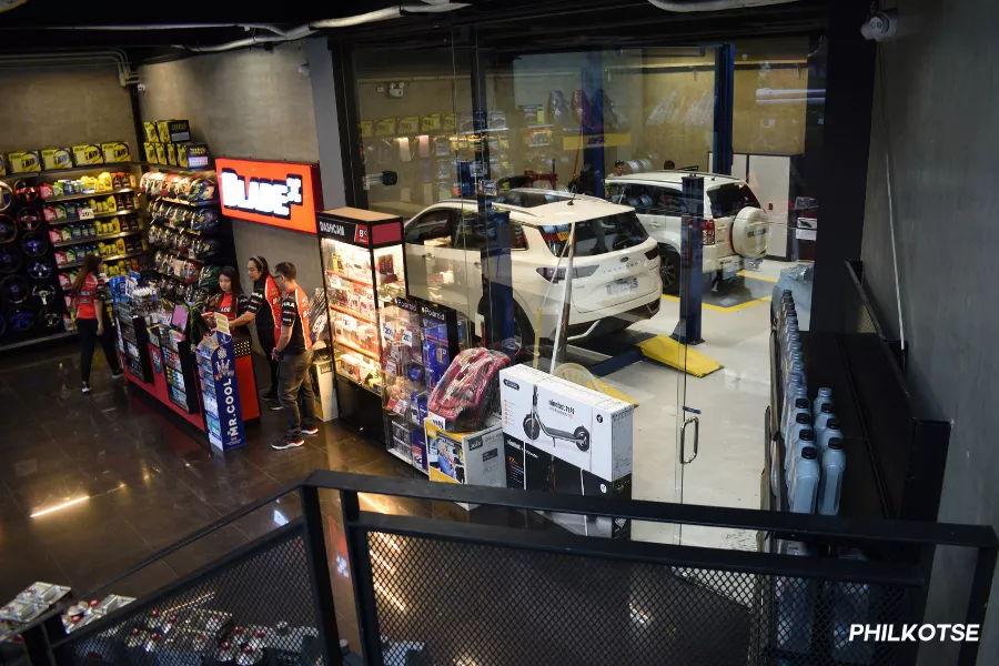 A view of the Blade Mindanao's first floor with the service center visible Blade Mindanao Ave.