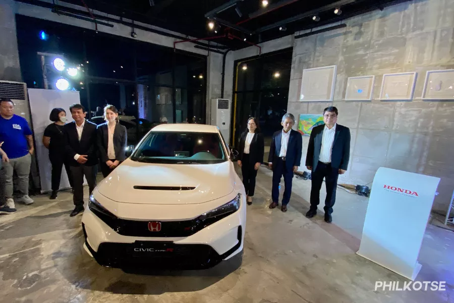 2023 Honda Civic Type R with HCPI executives