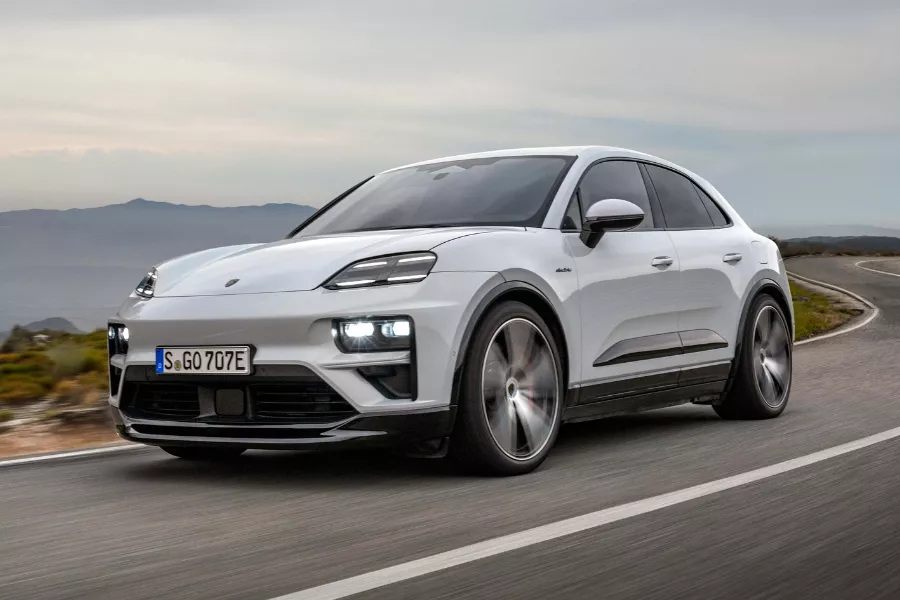 2024 Porsche Macan EV Turbo