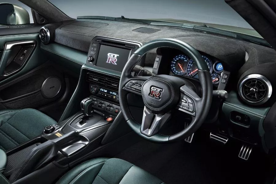 2022 Nissan GT-R T-spec interior