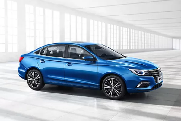 2020 MG 5 front profile shot