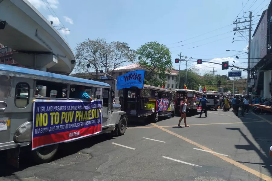 A picture of a transport strike