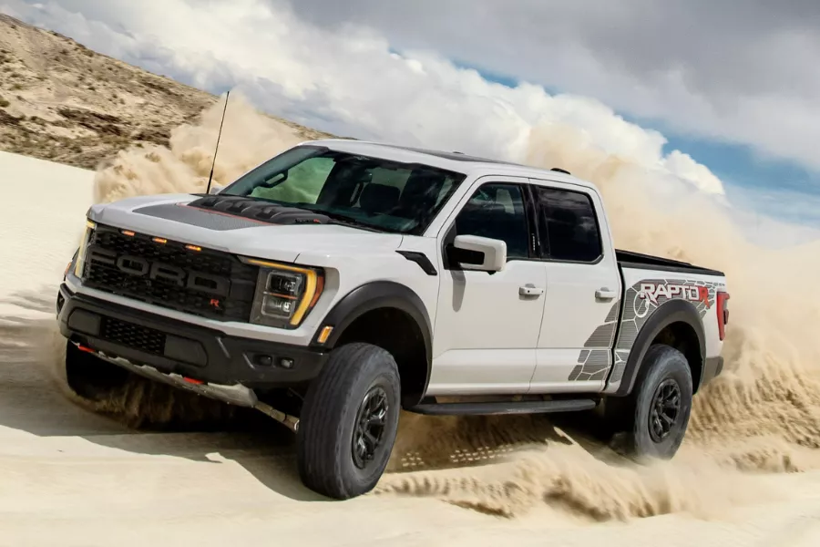 2023 Ford F-150 Raptor R front profile shot