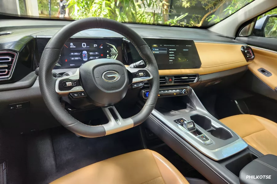GAC GS3 Emzoom cockpit