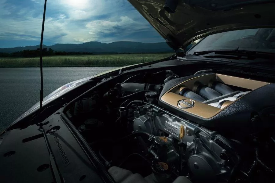 2022 Nissan GT-R T-spec engine