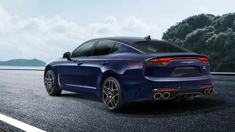 2021 Kia Stinger rear view