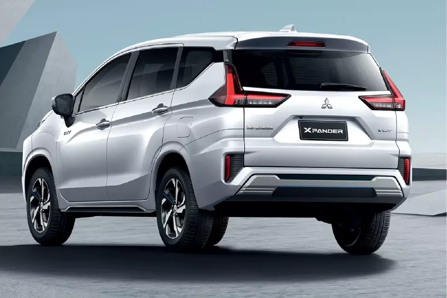 2024 Mitsubishi Xpander/Xpander Cross HEV rear shot