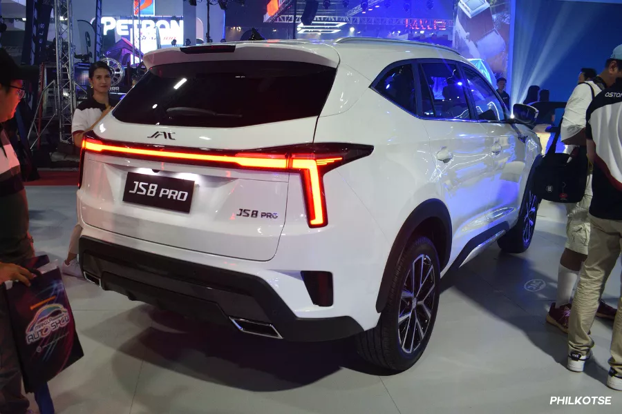 JS8 Pro from the rear JS8 Pro from the rear